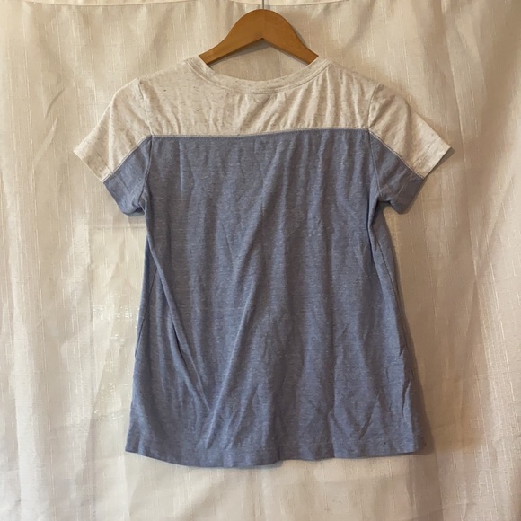 4 FOR 25 Nike Sports White and Blue Soft Classic Tee Shirt - Picture 5 of 5